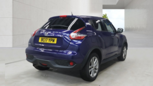 2017 Nissan Juke 1.2 Dig-T N-Connecta Blue 5dr 1 Owner+satnav+9 Stamps in Blue — image 4