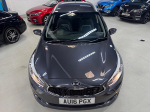 2016 Kia Ceed 1.6 Crdi 4 Sportswagon Euro 6 (s/s) 5dr in Grey — image 6