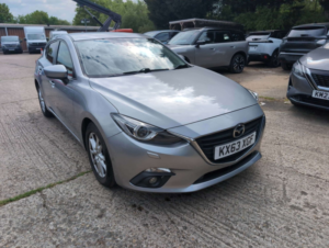 2014 Mazda Mazda3 2.0 Skyactiv-G Se-L in Silver — image 4