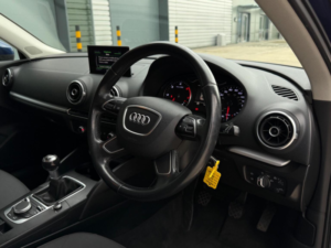 2015 Audi A3 2.0 Tdi Se Technik Sportback Euro 6 (s/s) 5dr in Blue — image 2