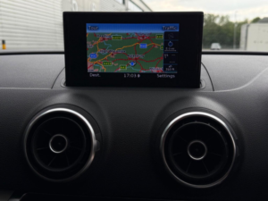 2015 Audi A3 2.0 Tdi Se Technik Sportback Euro 6 (s/s) 5dr in Blue — image 3