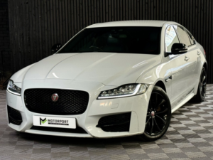 2017 Jaguar Xf 2.0 D R-Sport in White — image 6