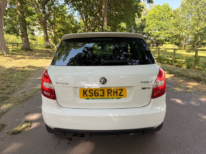 2014 Skoda Fabia 1.4 Tsi Vrs S2000 Hatchback 5dr Petrol DSG Euro 5 (180 Ps) in White — image 4