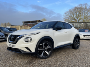 2021 Nissan Juke in White — image 3
