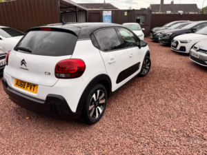 2018 Citroen C3 1.2 Puretech Flair Euro 6 5dr in White — image 5