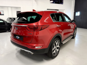 2017 Kia Sportage 2.0 Crdi Gt-Line Auto AWD in Red — image 2