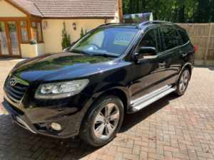 2012 Hyundai Santa Fe 2.2 Crdi Premium Auto 7 Seater in Black — image 3