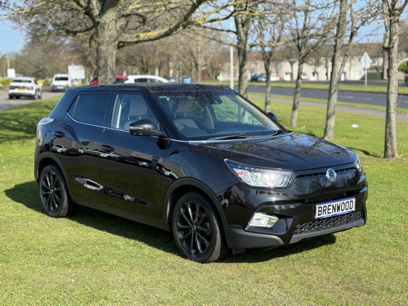 2018 Ssangyong Tivoli 1.6 E-Xgi Elx SUV 5dr Petrol Manual Euro 6 (s/s) (128 Ps) in Black — image 1