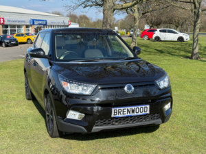 2018 Ssangyong Tivoli 1.6 E-Xgi Elx SUV 5dr Petrol Manual Euro 6 (s/s) (128 Ps) in Black — image 2