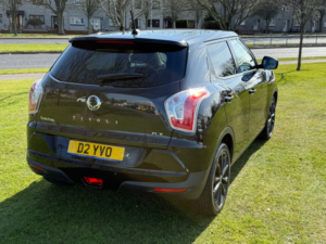 2018 Ssangyong Tivoli 1.6 E-Xgi Elx SUV 5dr Petrol Manual Euro 6 (s/s) (128 Ps) in Black — image 6
