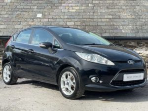 2012 Ford Fiesta 1.2 Fiesta Zetec 5dr in Black — image 3