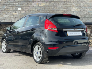 2012 Ford Fiesta 1.2 Fiesta Zetec 5dr in Black — image 4