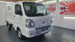 2024 Nissan Pickup Clipper Nt 100 -660 MINI Pick Up 4WD in White — image 2
