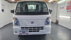 2024 Nissan Pickup Clipper Nt 100 -660 MINI Pick Up 4WD in White — image 3