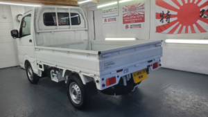 2024 Nissan Pickup Clipper Nt 100 -660 MINI Pick Up 4WD in White — image 5