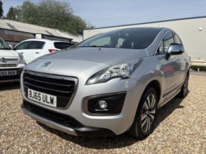 2015 Peugeot 3008 1.6 Hdi Active in Silver — image 5