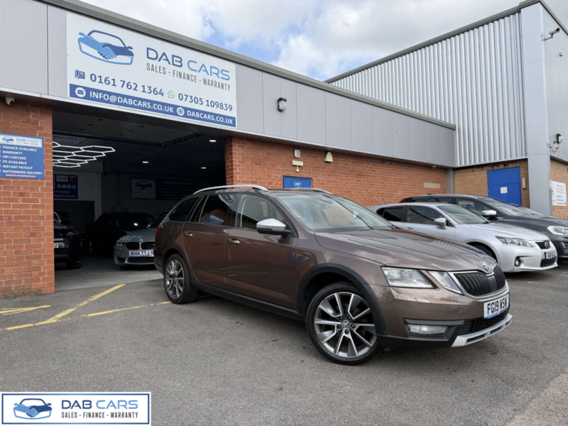 2019 Skoda Octavia 2.0 Octavia Scout Tdi 4x4 Semi-Auto 4WD 5dr in Brown — image 1