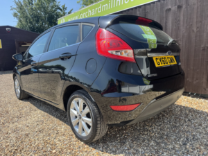 2010 Ford Fiesta 1.3 Zetec in Black — image 4