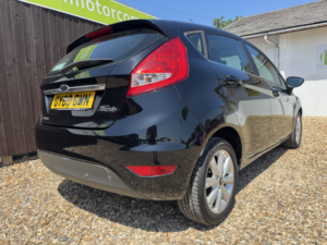 2010 Ford Fiesta 1.3 Zetec in Black — image 6