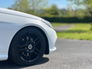 2015 Mercedes-Benz E Class 3.0 E350d V6 Bluetec Amg Line Cabriolet G-Tronic+ Euro 6 (s/s) 2dr in White — image 5