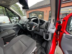 2015 Ford Transit 2.2 Tdci 460 Hdt Trend L4 H3 4dr (18 Seats) in Red — image 2