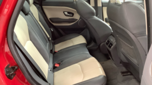 2016 Land Rover Range Rover Evoque Td4 Se Tech in Red — image 5