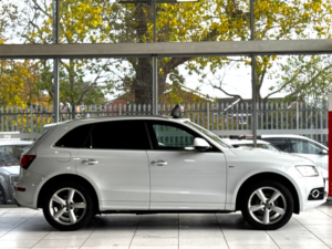 2016 Audi Q5 2.0 Tfsi S Line in White — image 2