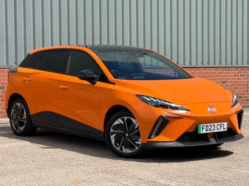 2023 MG Mg4 64kwh Trophy Long Range Auto 5dr in Orange — image 1
