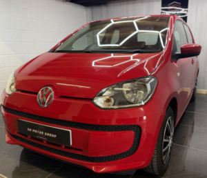 2015 Volkswagen Up! 1.0 Move Up! in Red — image 3