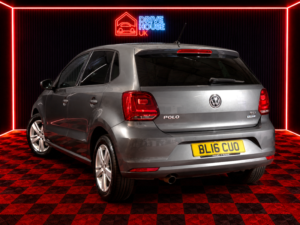 2016 Volkswagen Polo 1.2 Tsi Bluemotion Tech Match in Grey — image 3