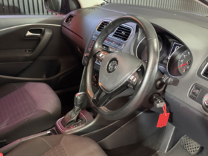 2016 Volkswagen Polo 1.2 Tsi Bluemotion Tech Match in Grey — image 6
