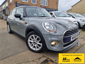 2016 MINI Hatch