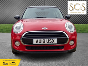 2018 MINI Hatch 1.5 Cooper 3-Door Hatch Automatic in Red — image 2