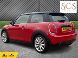 2018 MINI Hatch 1.5 Cooper 3-Door Hatch Automatic in Red — image 5