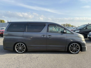 2009 Toyota Vellfire 2.4 Z Platinum Selection 4WD 5dr 7 Seats in Grey — image 2