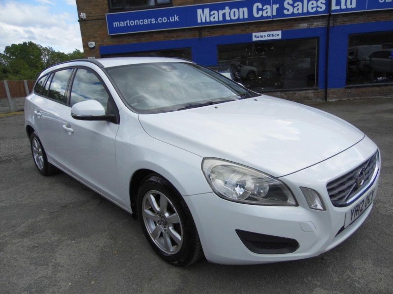 2012 Volvo V60 1.6d Drive Es Euro 5 (s/s) 5dr in White — image 1