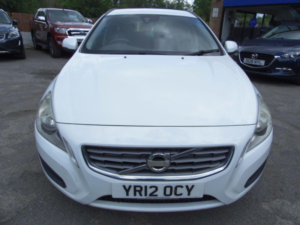 2012 Volvo V60 1.6d Drive Es Euro 5 (s/s) 5dr in White — image 2