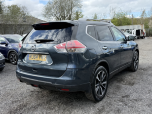 2014 Nissan X-Trail 1.6 Dci Tekna in Blue — image 6