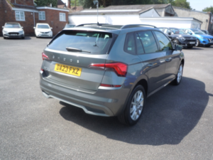 2023 Skoda Kamiq 1.0 Tsi Se Drive in Grey — image 5