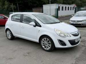 2012 Vauxhall Corsa 1.4 16v Se in White — image 2