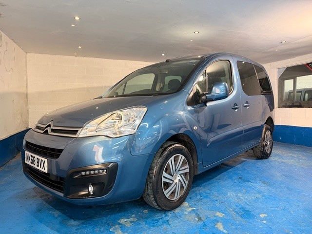 2018 Citroen Berlingo 1.6 Bluehdi Feel in Blue — image 1