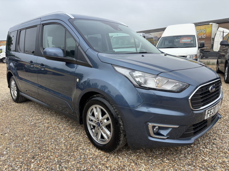 2020 Ford Grand Tourneo Connect 1.5 Ecoblue Titanium in Blue — image 1