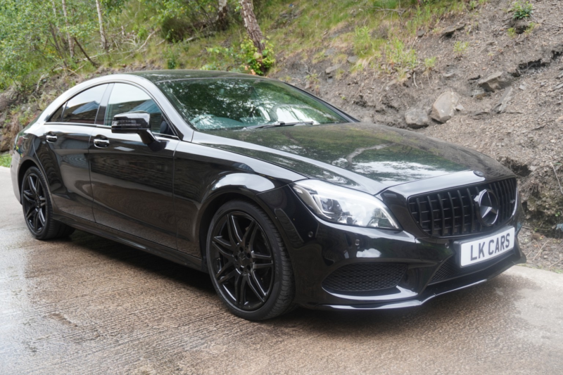 2015 Mercedes-Benz Cls 3.5 Cls400 V6 Amg Line in Black — image 1