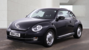 2014 Volkswagen Beetle 1.2 Tsi Design in Black — image 2