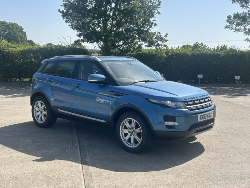 2012 Land Rover Range Rover Evoque 2.2 Sd4 Pure in Blue — image 1