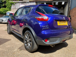 2014 Nissan Juke 1.5 Dci 8v Tekna in Blue — image 3