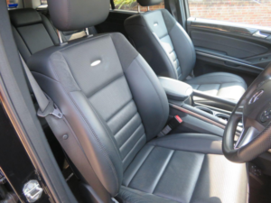 2010 Mercedes-Benz M Class Ml63 Amg in Black — image 3