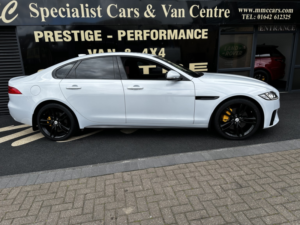 2016 Jaguar Xf 3.0 D V6 S in White — image 5