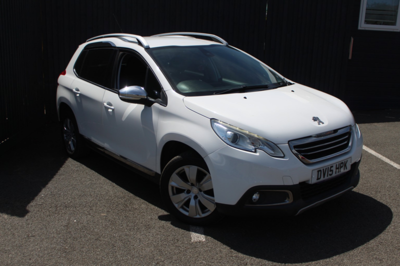 2015 Peugeot 2008 1.2 E-Vti Puretech Allure in White — image 1