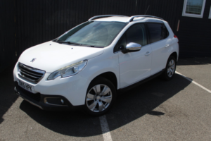 2015 Peugeot 2008 1.2 E-Vti Puretech Allure in White — image 4